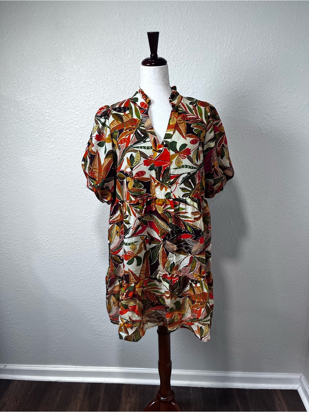 THML Fall Floral Print Dress Size Medium